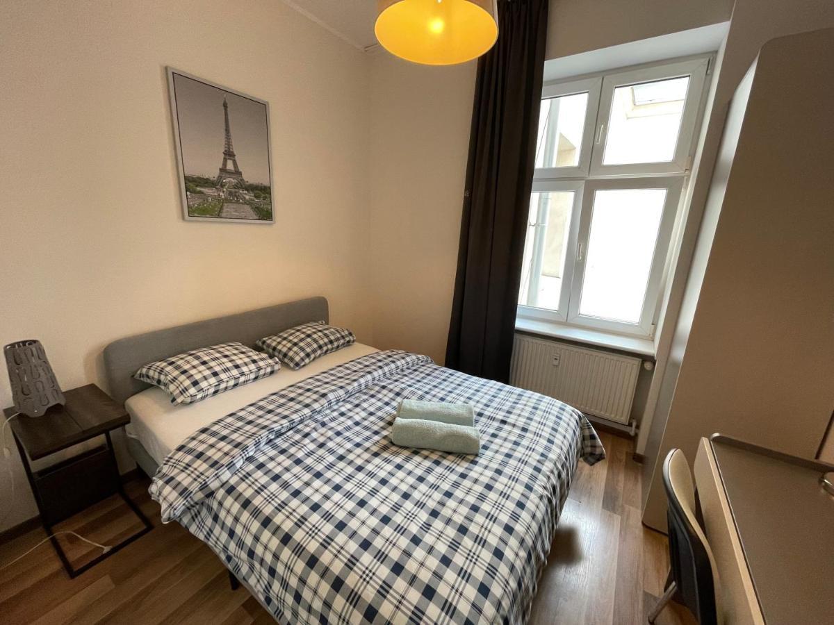 Lullaby Private Rooms พอซนาน ภายนอก รูปภาพ