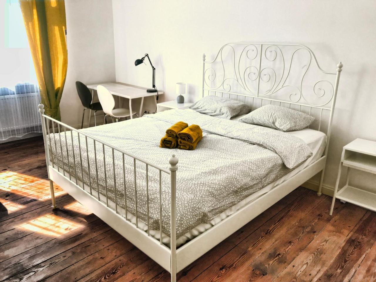 Lullaby Private Rooms พอซนาน ภายนอก รูปภาพ